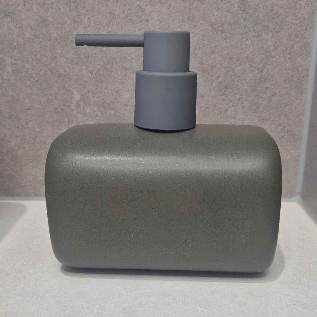 Smooth Rectangle Dispenser