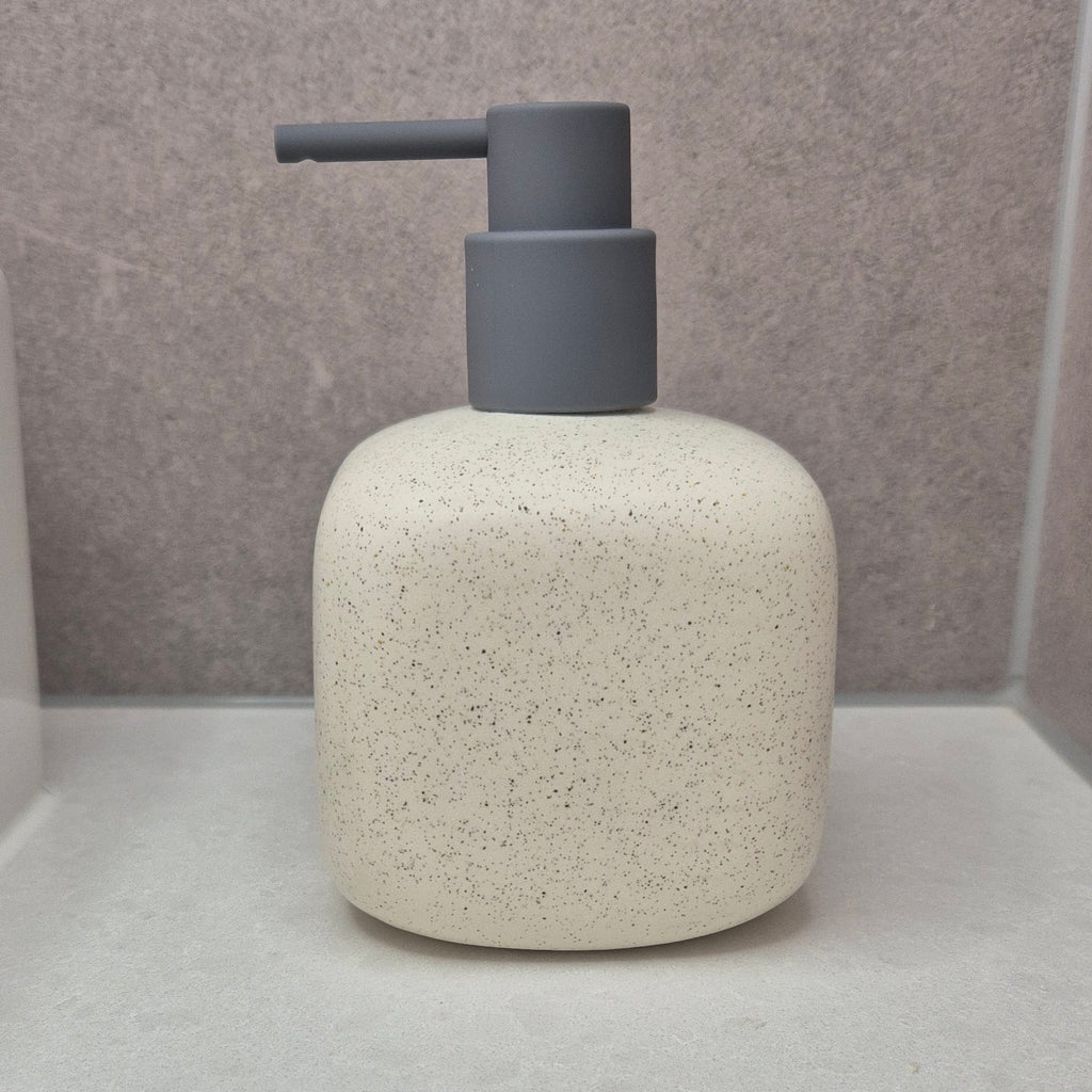 Soft-Square Dispenser