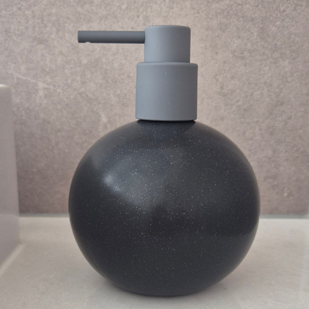 Globe Dispenser